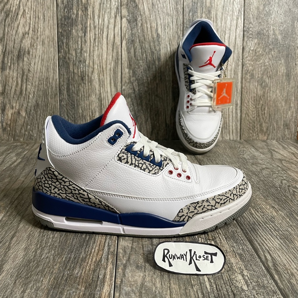 AIR JORDAN 3 RETRO OG White/Fire Red True Blue Cement 9